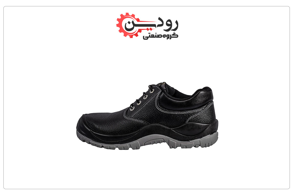 فروشگاه کفش ایمنی تهران از کارخانه تولیدی کفش ایمنی بصورت بدون واسطه محصولات را به شما ارائه میدهد.