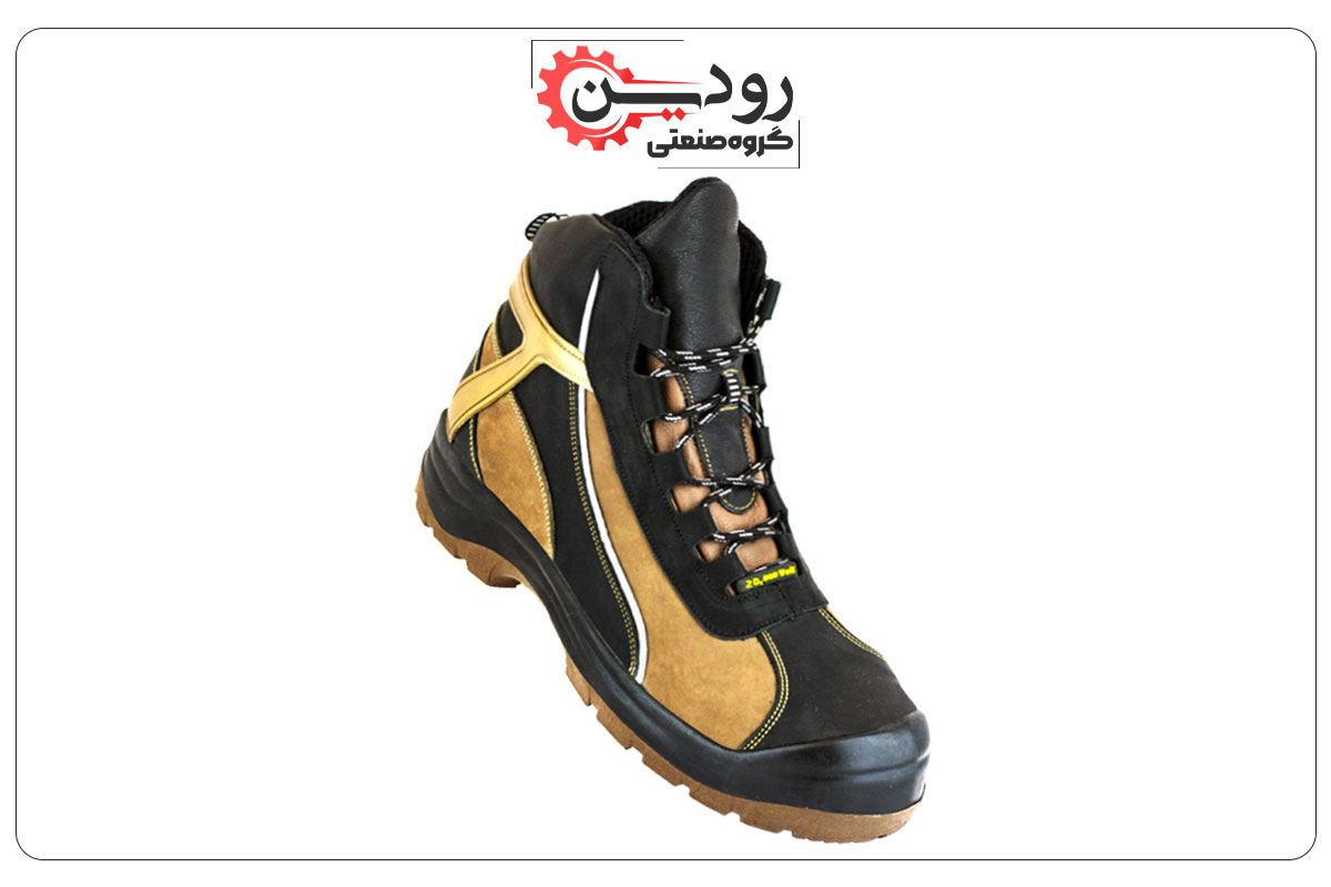 کفش های عایق برق فشار قوی در شرکت صنعتی رودین موجود و قابل سفارش گیری است.